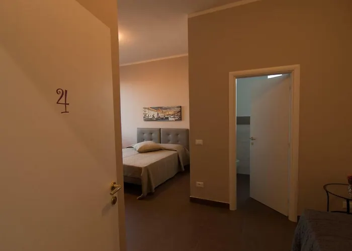 La Terrazza Di Evelina Konukevi 4*